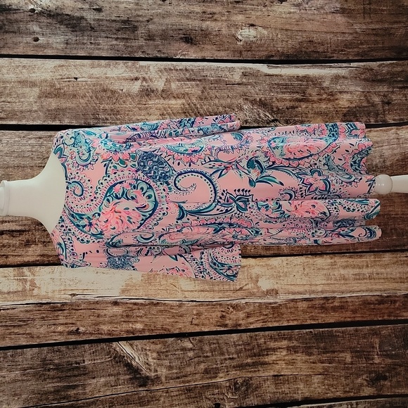 Lilly Pulitzer Dresses & Skirts - Lilly Pulitzer Size Medium Pink Passion Paisley Dress